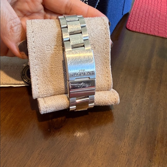 Breitling Avenger Chronograph Watch - Picture 4 of 12